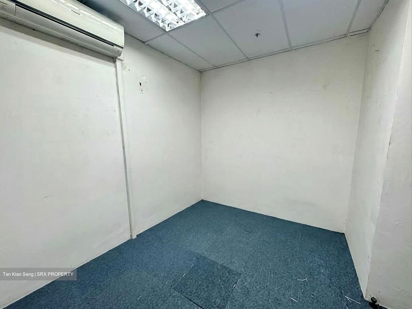 Primz Bizhub (D25), Office #572589371